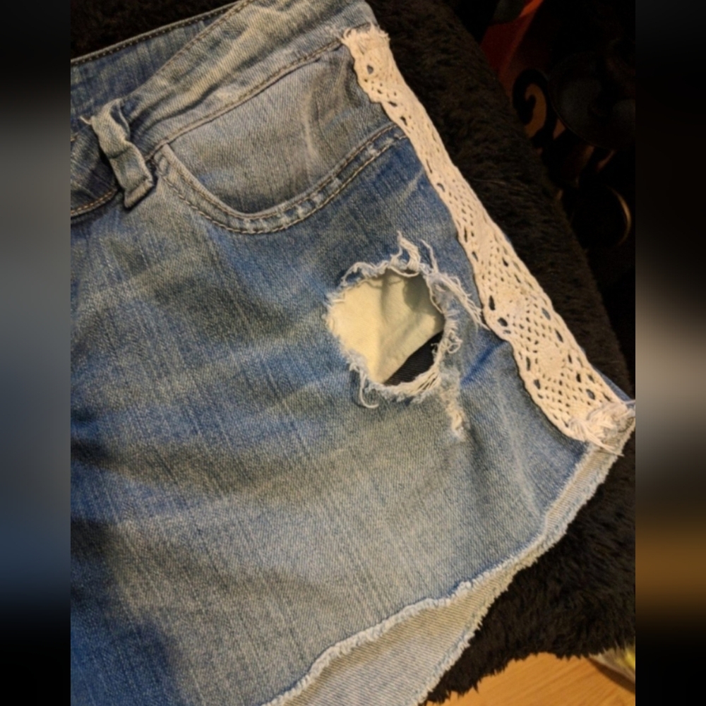 Women's Denim Blue Jeans Shorts Distressed Fashion Beach Party Emo Retro - Picture 4 of 9